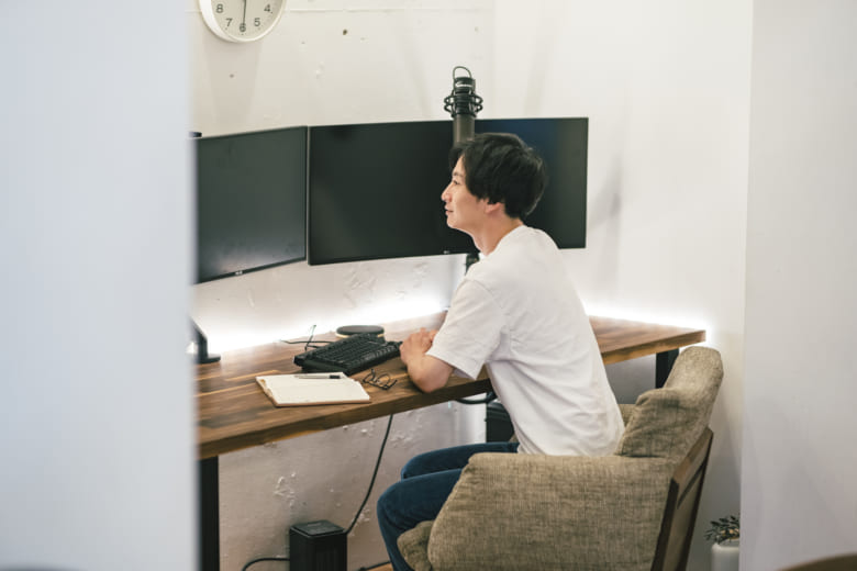 動画クリエイターに向いている人の7つの特徴 年収も解説 動画クリエイターに向いている人の7つの特徴 年収も解説