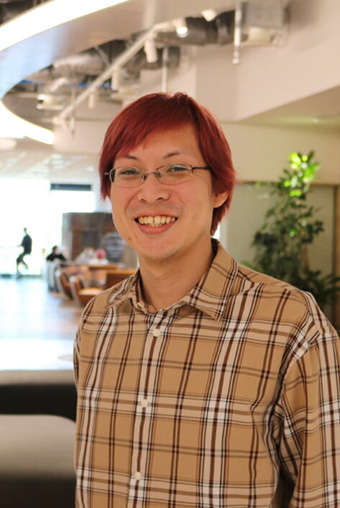 富田 純氏