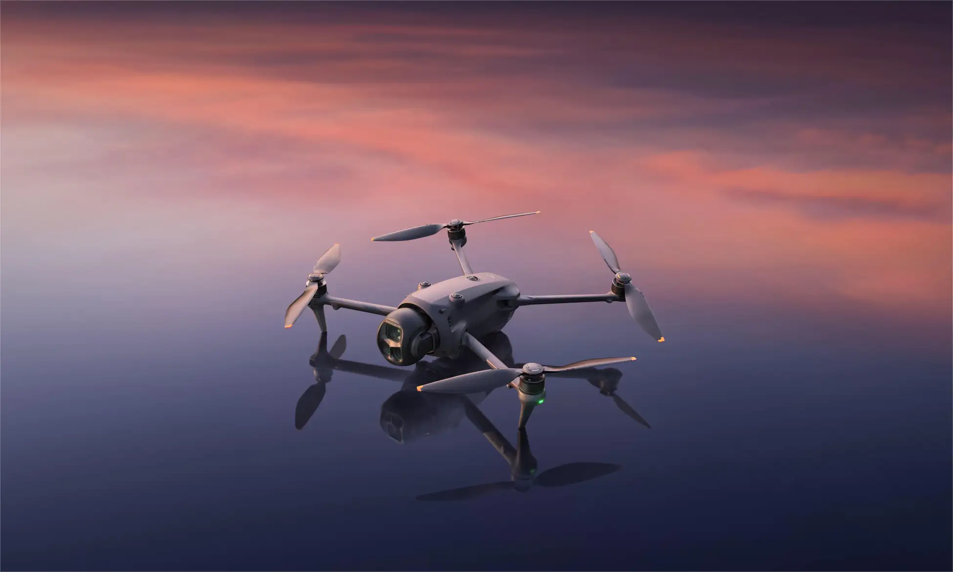 360度回転ジンバルと1億画素カメラで空撮の常識を変える――DJI「Mavic 4 Pro」発表