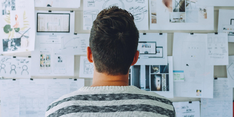未経験でもWebディレクターになれる！転職成功の秘訣と選考突破のポイントを徹底解説