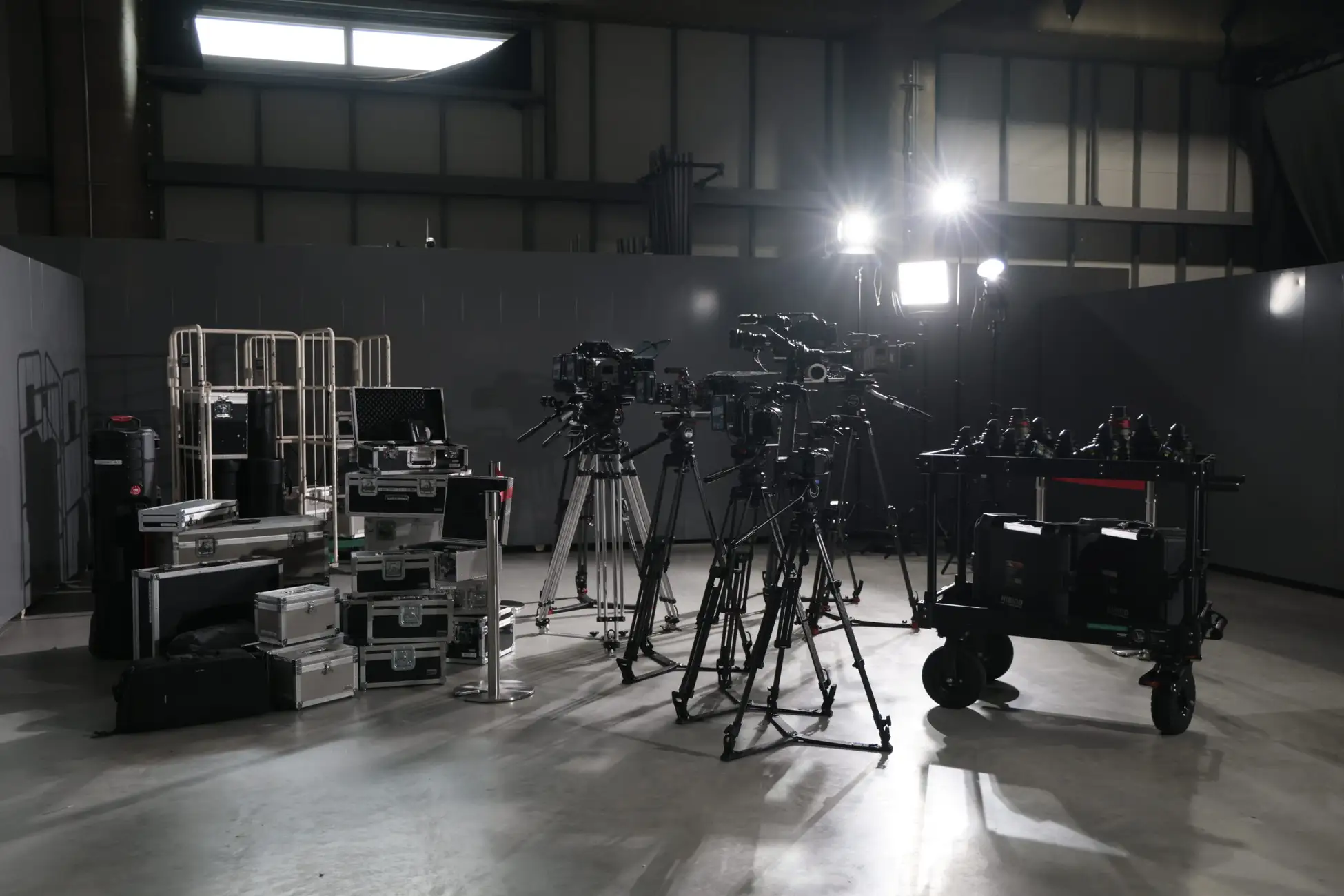 撮影機材レンタルに新拠点「HINODE BASE」誕生