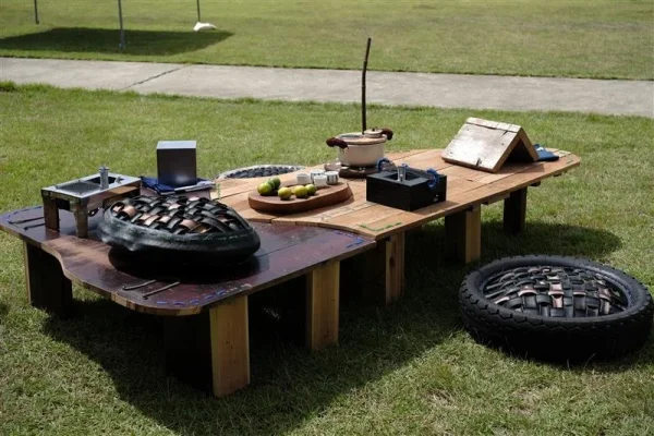 武蔵野美大、社会連携の力を探る企画展開催