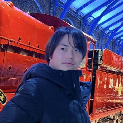 梶原　悠写真